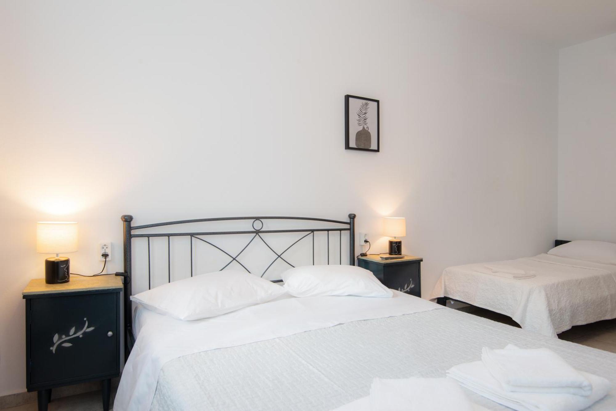 Pigi Rooms Apollonia  Ngoại thất bức ảnh